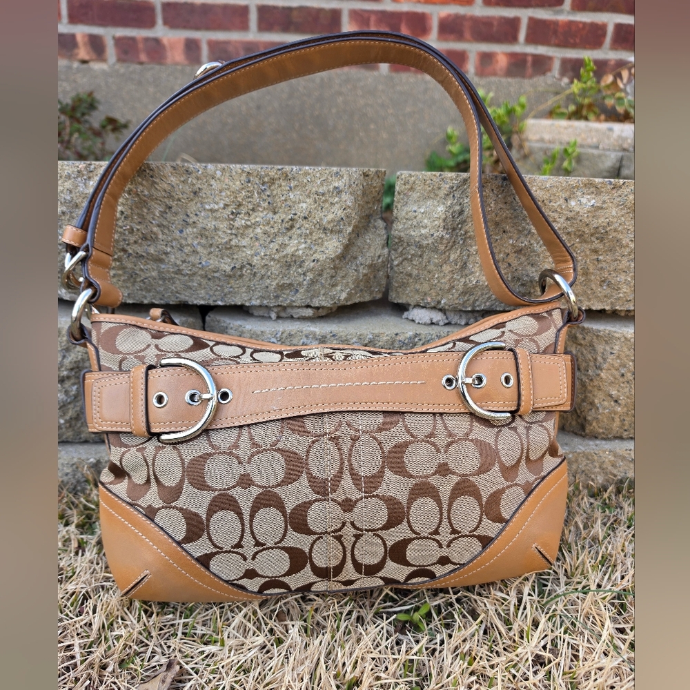 Coach Hampton Signature C Hobo Shoulder Bag. 2008